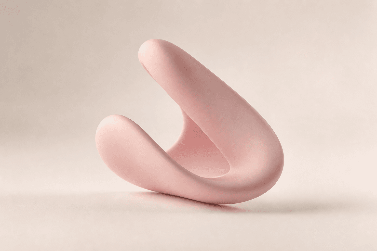 The Signature Curve by Silk Room